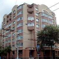 Здание на пересечении ул. Красноармейской и ул. Самарской