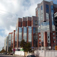 Здание на пересечении ул. Ульяновской и ул. Молодогвардейской (Европейский квартал)